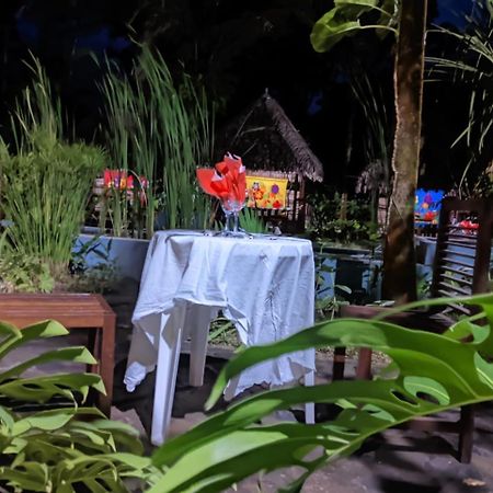 L Hippocampe Hotel Маруанцетра Екстериор снимка